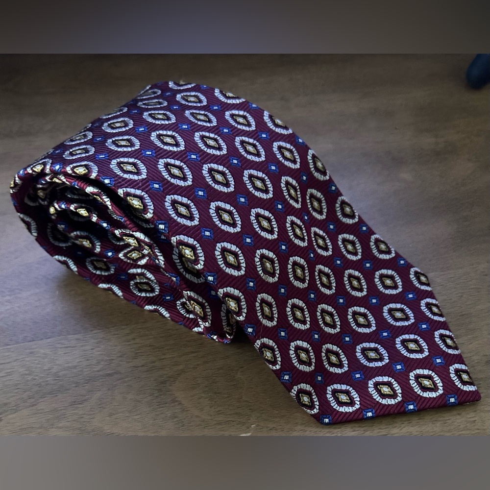 Jos. A. Banks Elegant Burgundy, Gold and Blue Patterned Tie